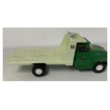 1/16 Ertl Oliver Tilt Bed Truck
