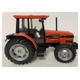 1/16 Scale Models AGCO Allis 8630 Tractor