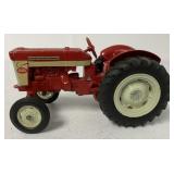 1/16 Ertl International 240 Utility Tractor