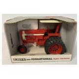 1/16 Ertl International Hydro 100 ROPS Tractor in
