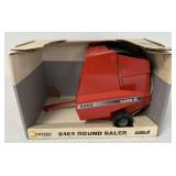 Ertl Case IH 8465 Round Baler in box