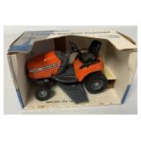 1/16 Scale Models AGCO Allis 2025 Lawn Tractor