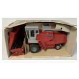 1/16 Ertl Massey Ferguson 850 Combine in box