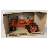 1/16 Ertl Case "VAC" Tractor in box