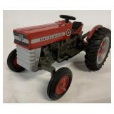 1/16 Scale Models Massey Ferguson 135 Tractor