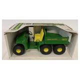 1/8 John Deere Gator 6 X 4