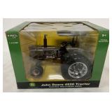 1/16 John Deere Columbus 4520 Gunmetal