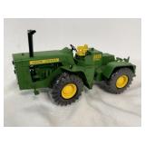 1/16 John Deere 8020 Precision