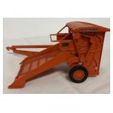 1/16 Ertl Allis Chalmers Roto Baler