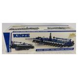 1/16 Kinze Model 3600 Twin-Line Planter in box