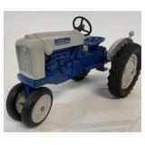 1/12 Scale Models Ford 4000 Tractor
