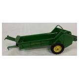 1/16 John Deere Long Lever Manure Spreader