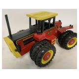 1/16 Versatile 935 Tractor