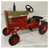 IH Farmall 826 Demonstrator Pedal Tractor