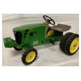 Ertl John Deere 8530 Pedal Tractor