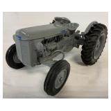1/16 Scale Models Ferguson Tractor