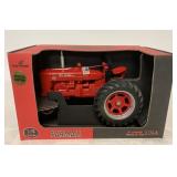 1/8 Case IH McCormick Farmall MD Tractor