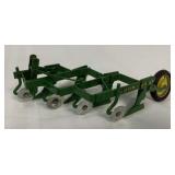 1/16 John Deere Plow