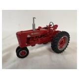 1/16 Farmall Super MTA NF - Yoder
