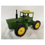 1/16 John Deere 7520 1 Hole