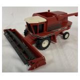 1/24 White 9720 Combine