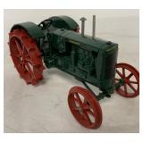 1/16 Massey Harris Pacemaker Tractor