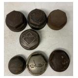 7 White & Saxon automobile grease hubs