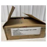 Lionel train set w/ transformer, no tracks