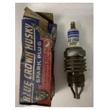 Blue Crown Husky spark plug w/box