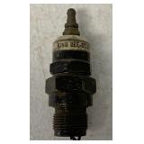 King Bee "775" St. Louis Spark plug