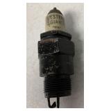 Western Giant "775" Spark plug
