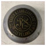Rauch & Lang Carriage Co. grease hub