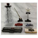 (6) Lionel Beacon/Crossings/Car/Accessories