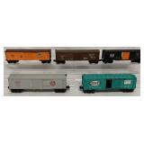 (5) Lionel Boxcars