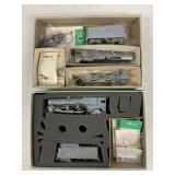 2 Bowser Engine and Tender Train Kits