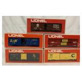 (5) Lionel pcs- Box Cars/Cattle Car