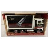 Legend Vacuum Nylint Truck & Box