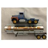 C.G. Sweigart Oil Co. Inc. Tanker Winross Truck
