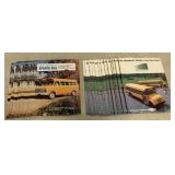 25+ 1972 Chevrolet Trucks/Sparta Brochures