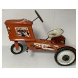 Midwester Pedal tractor
