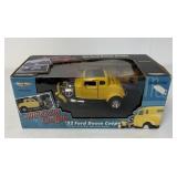Ertl "32 Ford Deuce Coupe signed Paul LeMat