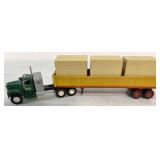 1/64 Custom Built Hall's Tractor Trailer w/3 Crate