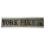 metal York Pike 1/2 M directional sign