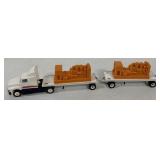 1/64 customized Winross w/ 2 trailers