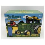1/16 John Deere 4520 w/ Cab - NFTS