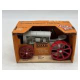 1/16 Fordson Tractor in Box