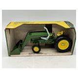 1/16 John Deere 2640 Utility w/ Loader in Box
