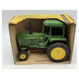 1/16 John Deere 4440 in Box