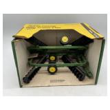 1/16 John Deere 220 Powerflex Disk in Box
