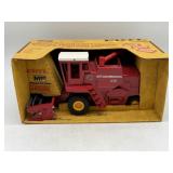 1/24 Massey Ferguson 760 Combine in Box
